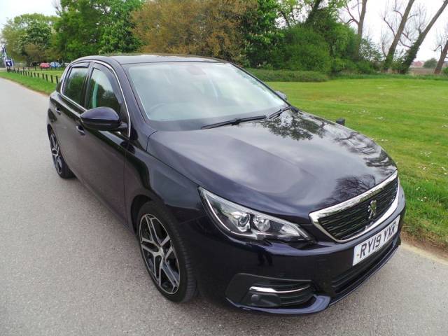 Peugeot 308 1.5 BlueHDi 130 Allure 5dr Hatchback Diesel BLUE