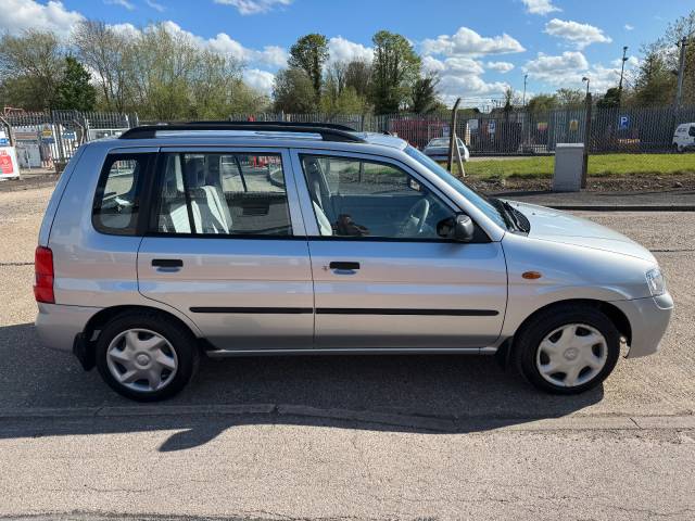 2002 Mazda Demio 1.5 Estate GSi