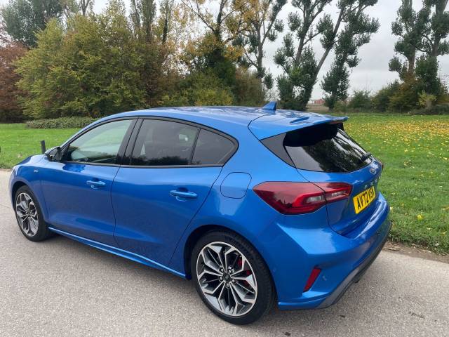 2022 Ford Focus 1.0 EcoBoost Hybrid mHEV 155 ST-Line Vignale 5dr