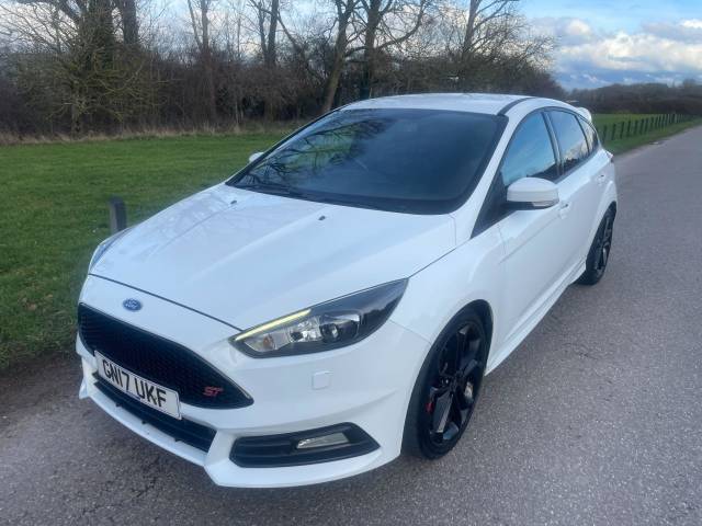 2017 Ford Focus 2.0T EcoBoost ST-3 5dr