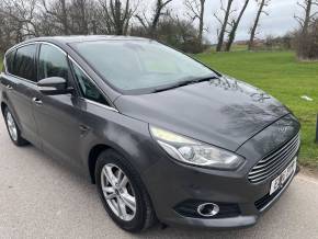 FORD S MAX at MotorLux Wantage