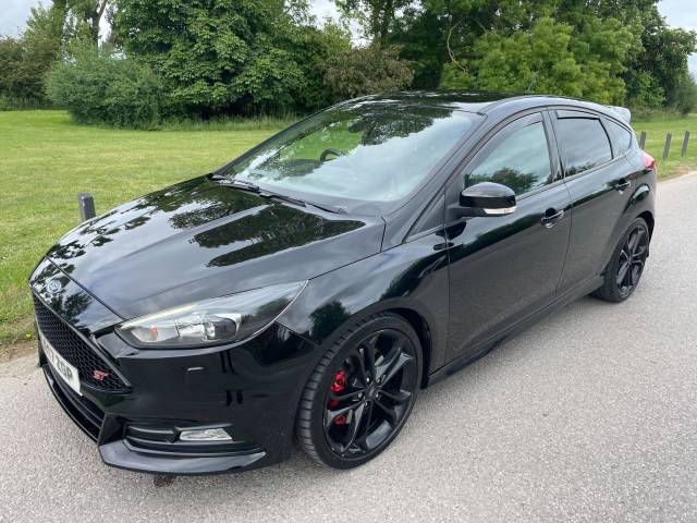 2017 Ford Focus 2.0T EcoBoost ST-3 5dr