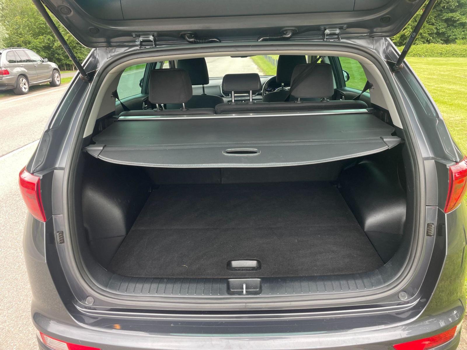 KIA SPORTAGE 1.6 GDI ISG 2 5DR 2018 18 KIA SPORTAGE 1.6 GDI ISG...