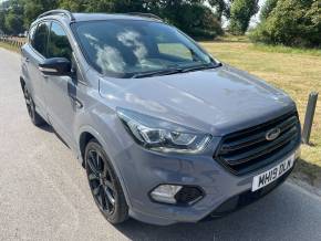 FORD KUGA at MotorLux Wantage