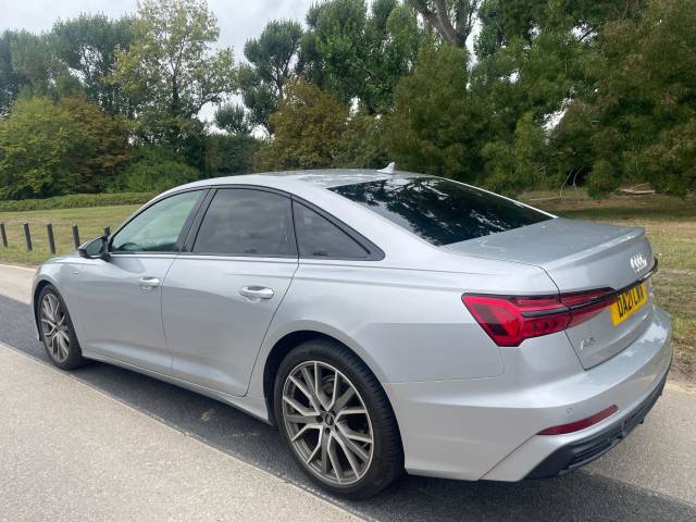 2021 Audi A6 Saloon 2.0 40 TFSI Black Edition 4dr S Tronic