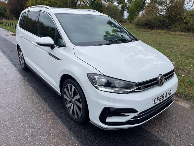 Volkswagen Touran 1.5 TSI EVO R-Line 5dr MPV Petrol WHITE